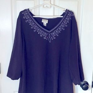 Spandex t-shirt type deep purple blouse